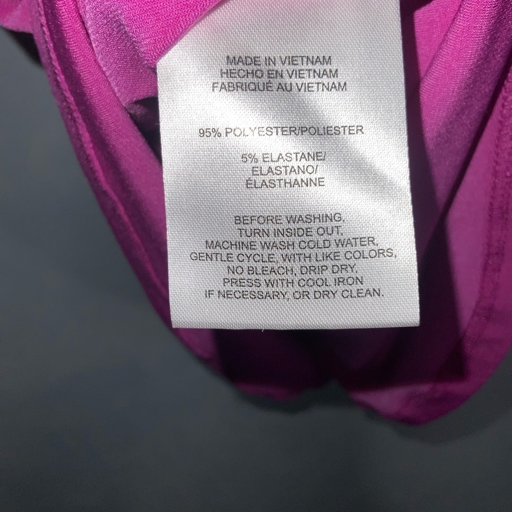 Jones New York Fuchsia Cap Sleeve Silver Studs Round Neck Business Casual Top XL - Picture 9 of 9